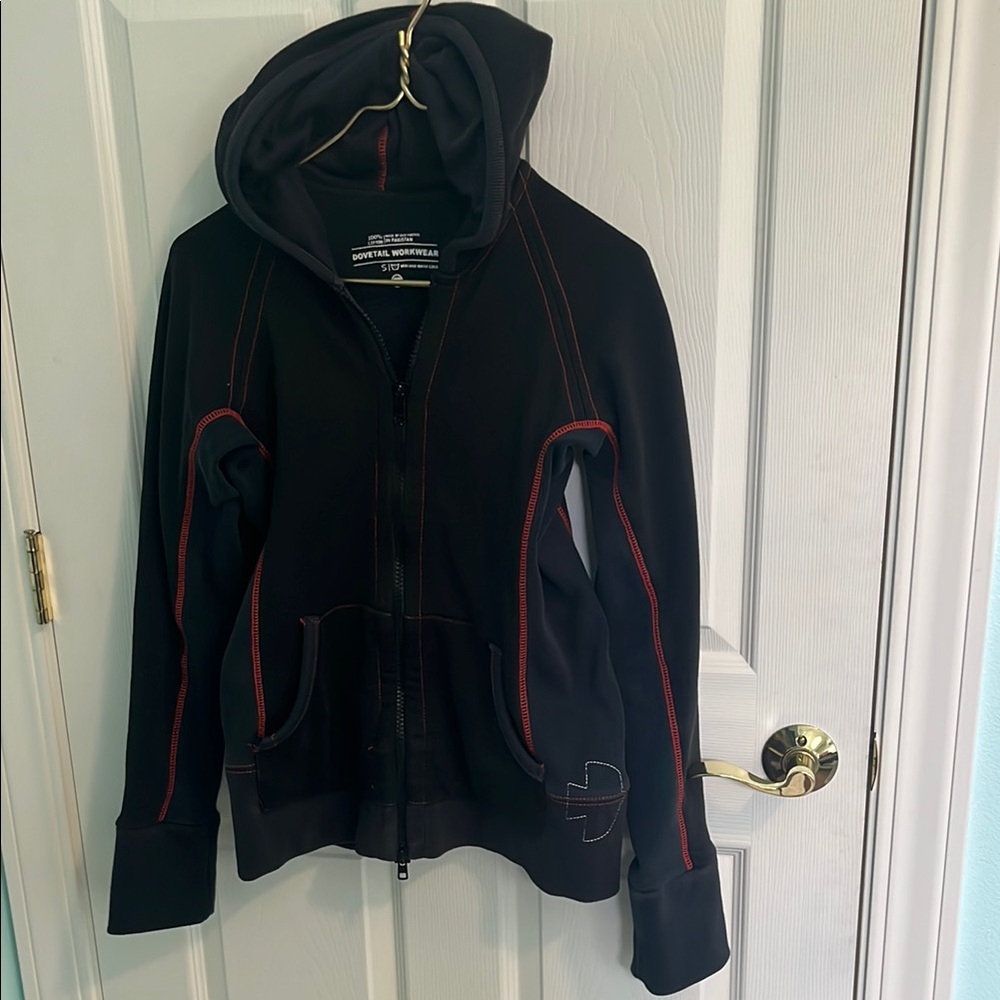 Dovetail Workwear Unisex Size S Black Hoodie with Red Stitching